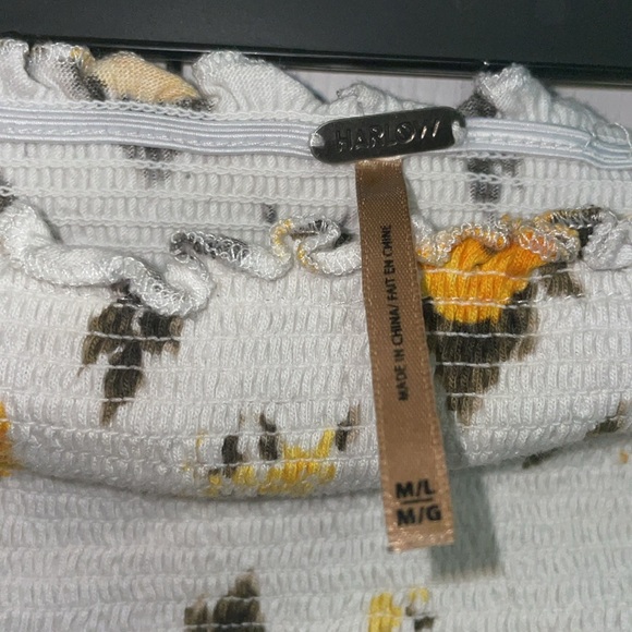 Harlow flower Tube top elastic top size medium - Picture 3 of 3